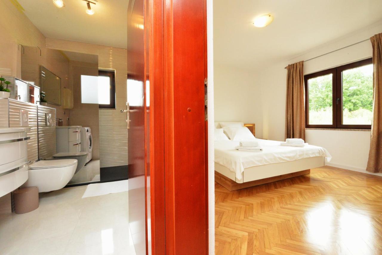 Apartmani Ivan Kastela Exterior photo